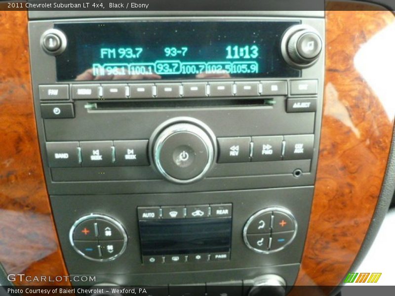 Black / Ebony 2011 Chevrolet Suburban LT 4x4