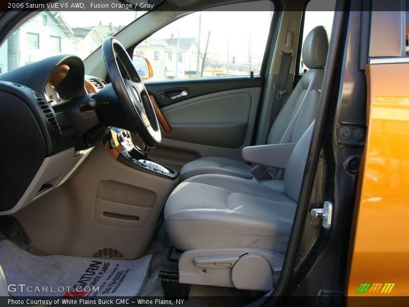 Fusion Orange / Gray 2006 Saturn VUE V6 AWD
