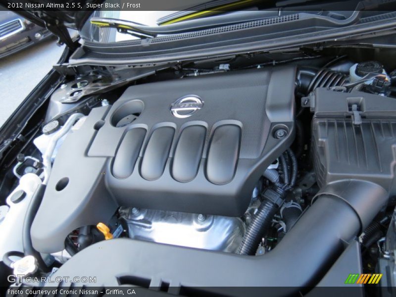 Super Black / Frost 2012 Nissan Altima 2.5 S