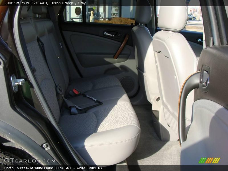 Fusion Orange / Gray 2006 Saturn VUE V6 AWD