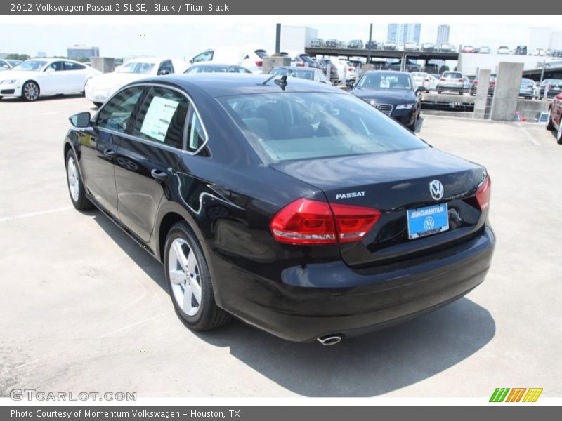 Black / Titan Black 2012 Volkswagen Passat 2.5L SE