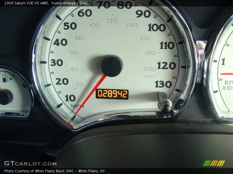 Fusion Orange / Gray 2006 Saturn VUE V6 AWD
