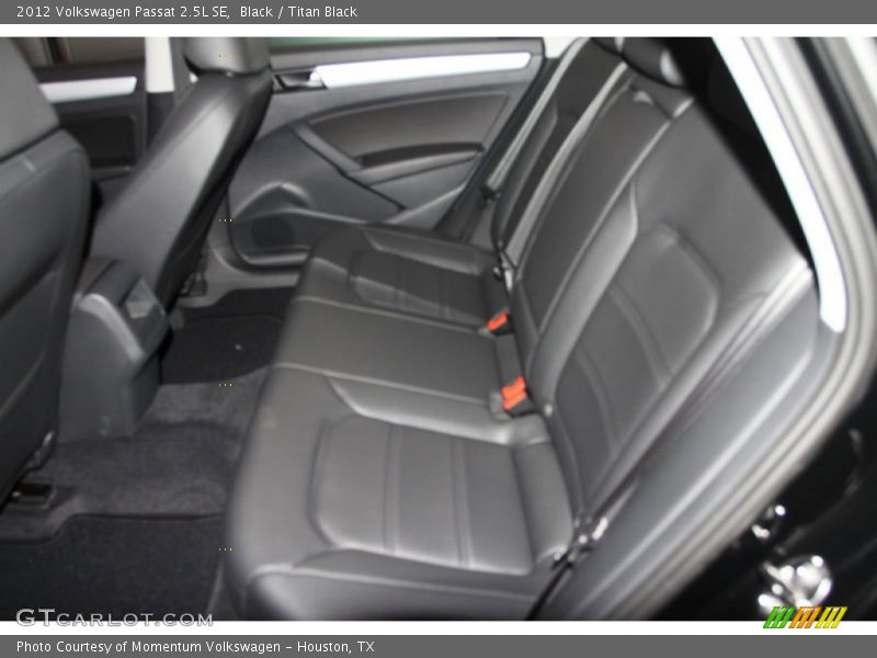 Black / Titan Black 2012 Volkswagen Passat 2.5L SE