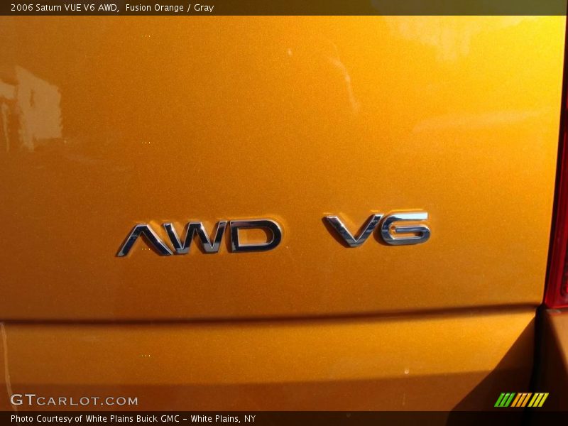 Fusion Orange / Gray 2006 Saturn VUE V6 AWD