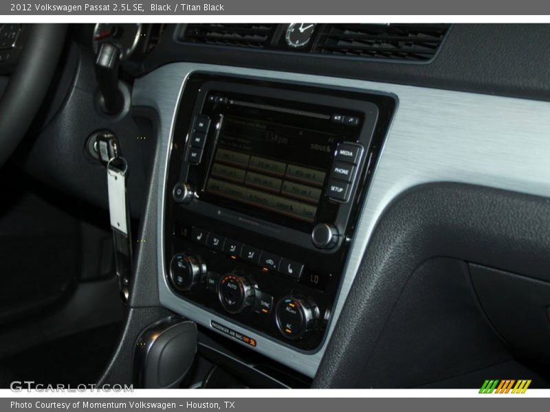 Black / Titan Black 2012 Volkswagen Passat 2.5L SE