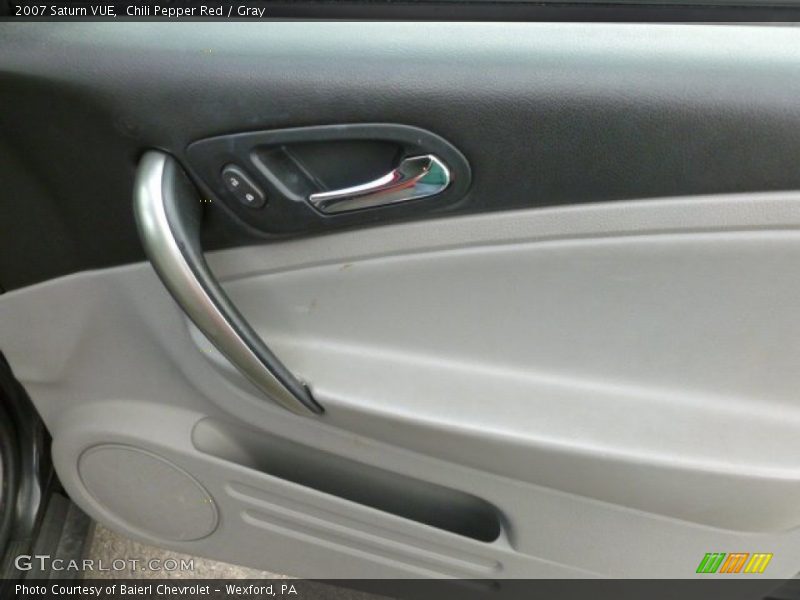 Chili Pepper Red / Gray 2007 Saturn VUE