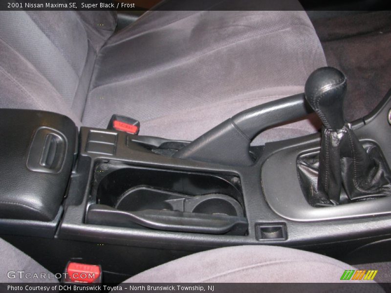 Super Black / Frost 2001 Nissan Maxima SE