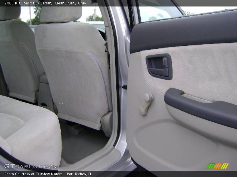 Clear Silver / Gray 2005 Kia Spectra LX Sedan