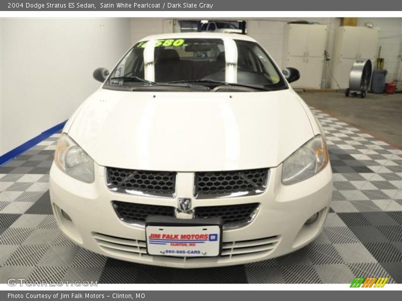 Satin White Pearlcoat / Dark Slate Gray 2004 Dodge Stratus ES Sedan