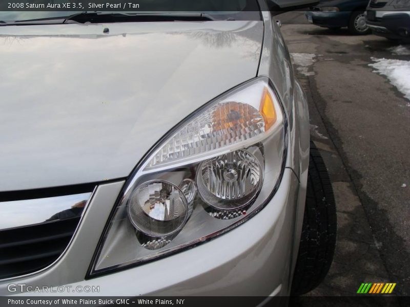 Silver Pearl / Tan 2008 Saturn Aura XE 3.5