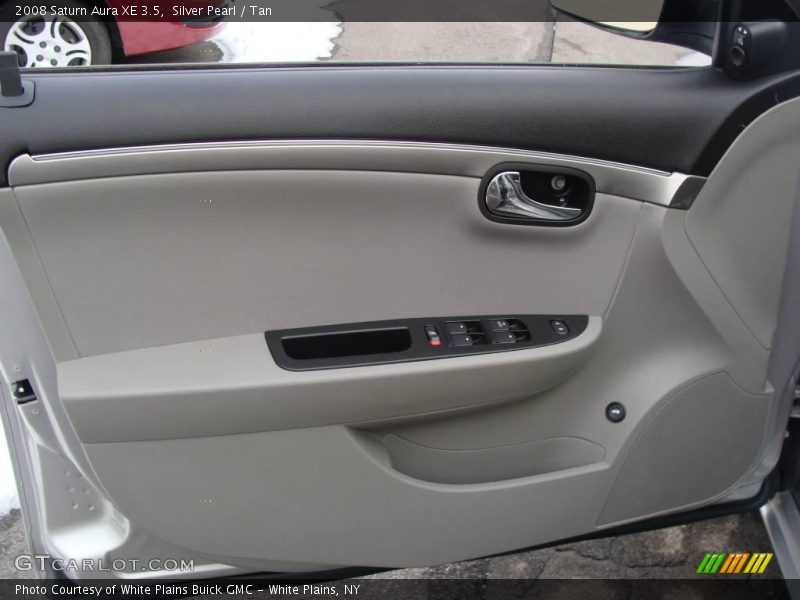 Silver Pearl / Tan 2008 Saturn Aura XE 3.5
