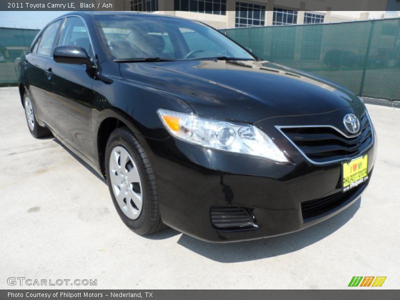 Black / Ash 2011 Toyota Camry LE