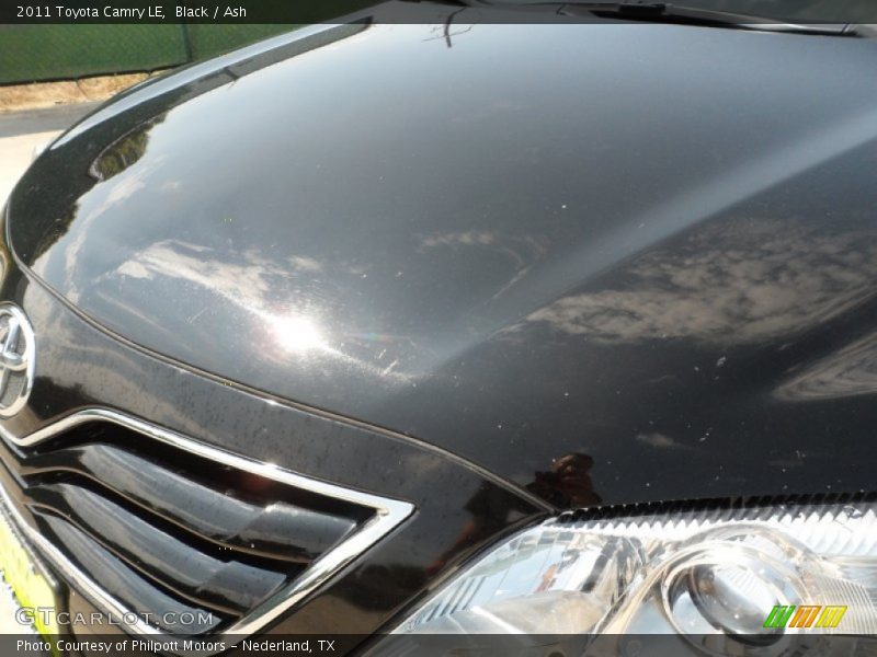Black / Ash 2011 Toyota Camry LE