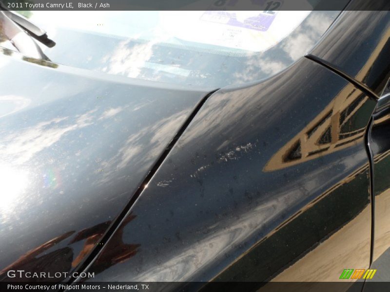 Black / Ash 2011 Toyota Camry LE