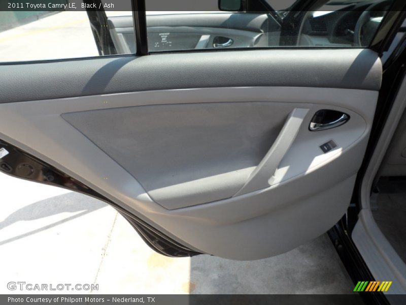 Black / Ash 2011 Toyota Camry LE