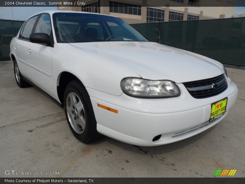 Summit White / Gray 2004 Chevrolet Classic