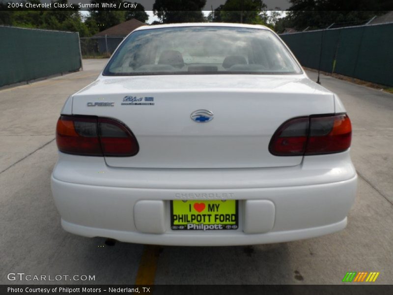 Summit White / Gray 2004 Chevrolet Classic