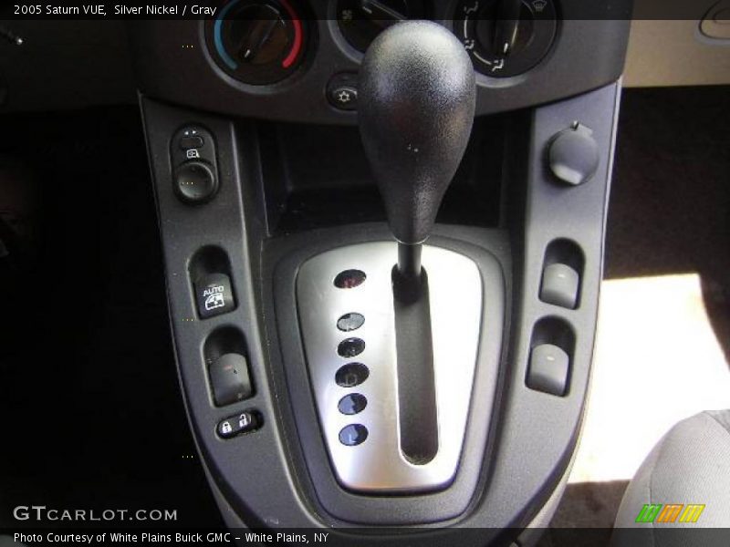Silver Nickel / Gray 2005 Saturn VUE