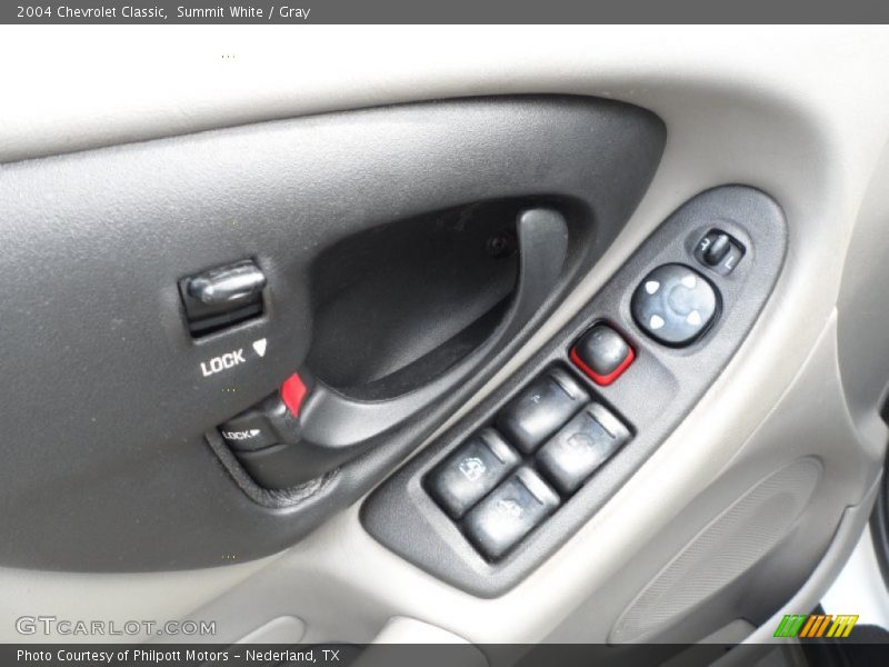 Summit White / Gray 2004 Chevrolet Classic