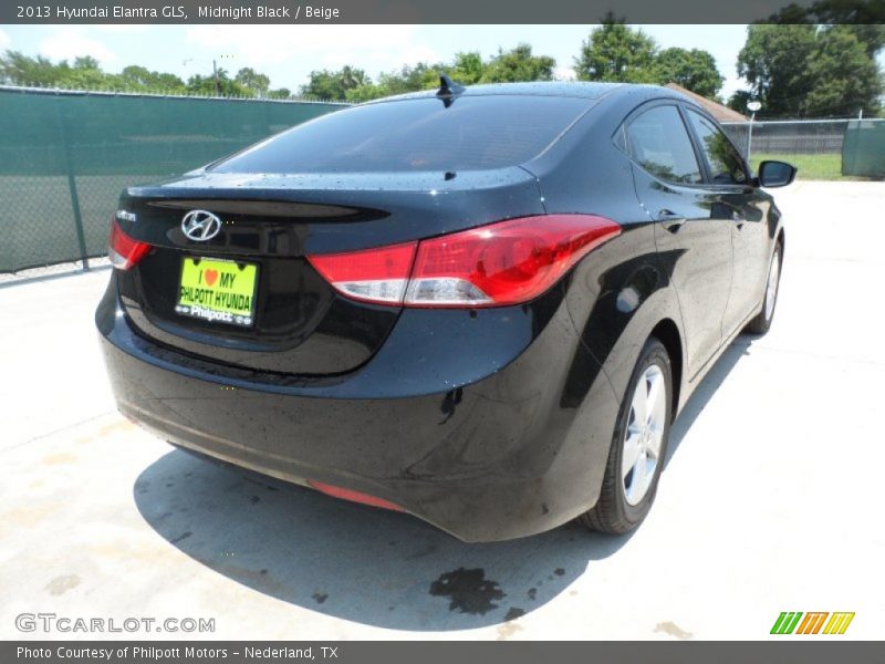 Midnight Black / Beige 2013 Hyundai Elantra GLS