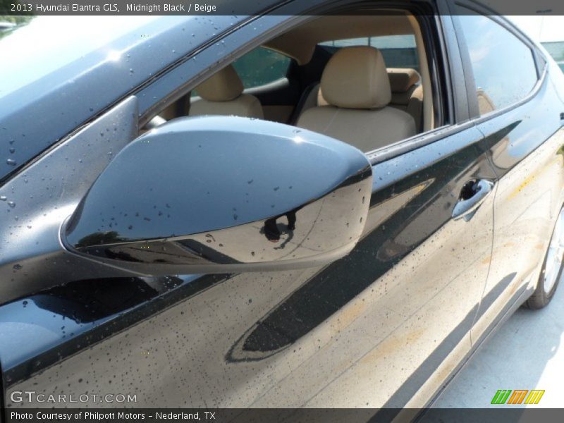 Midnight Black / Beige 2013 Hyundai Elantra GLS