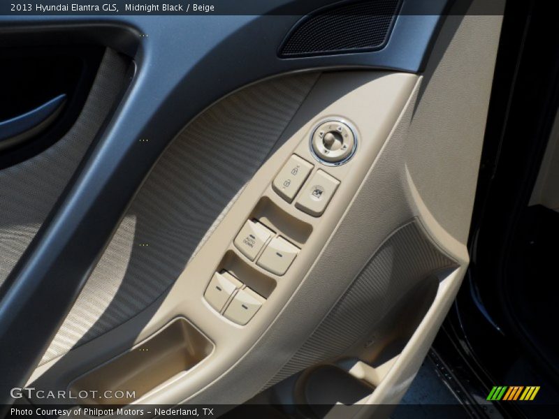 Midnight Black / Beige 2013 Hyundai Elantra GLS