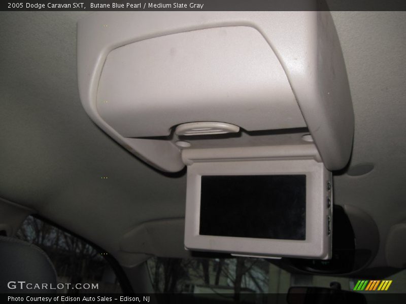 Butane Blue Pearl / Medium Slate Gray 2005 Dodge Caravan SXT