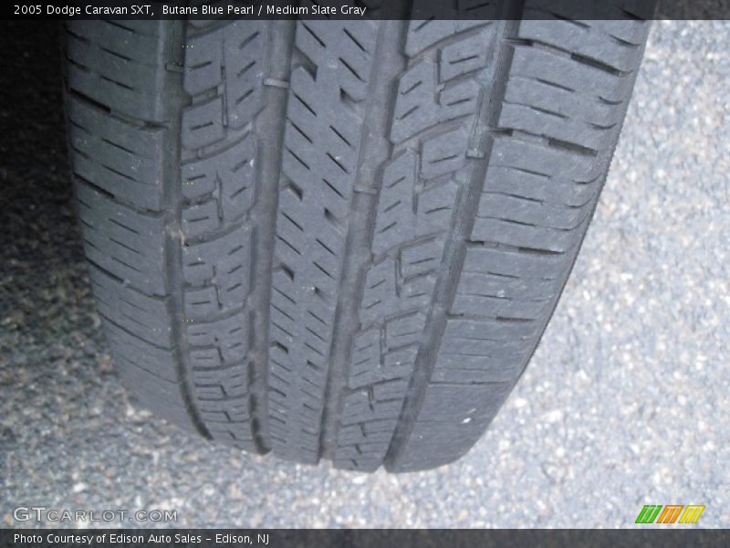 Butane Blue Pearl / Medium Slate Gray 2005 Dodge Caravan SXT
