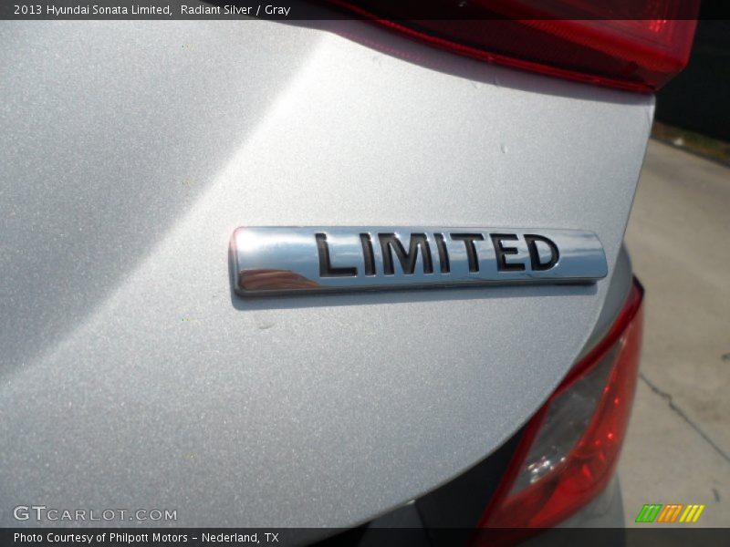 Radiant Silver / Gray 2013 Hyundai Sonata Limited