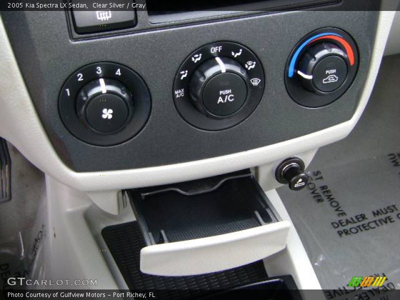 Clear Silver / Gray 2005 Kia Spectra LX Sedan