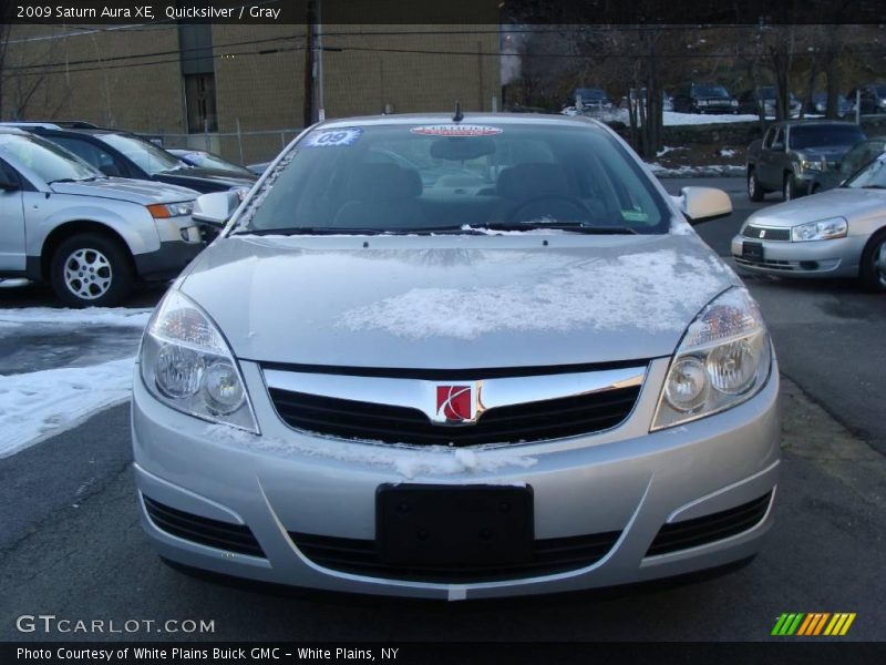 Quicksilver / Gray 2009 Saturn Aura XE