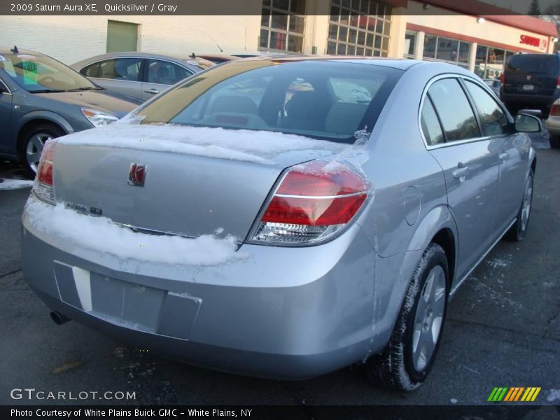 Quicksilver / Gray 2009 Saturn Aura XE
