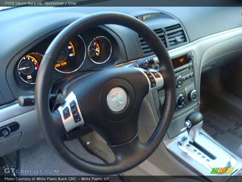 Quicksilver / Gray 2009 Saturn Aura XE
