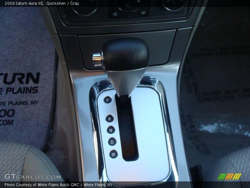Quicksilver / Gray 2009 Saturn Aura XE