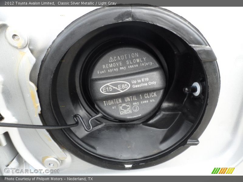 Classic Silver Metallic / Light Gray 2012 Toyota Avalon Limited