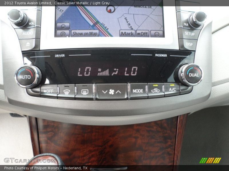 Classic Silver Metallic / Light Gray 2012 Toyota Avalon Limited