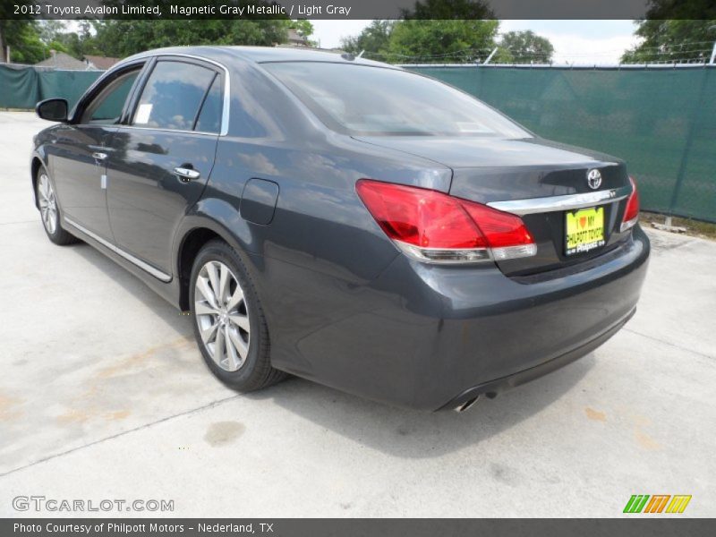 Magnetic Gray Metallic / Light Gray 2012 Toyota Avalon Limited