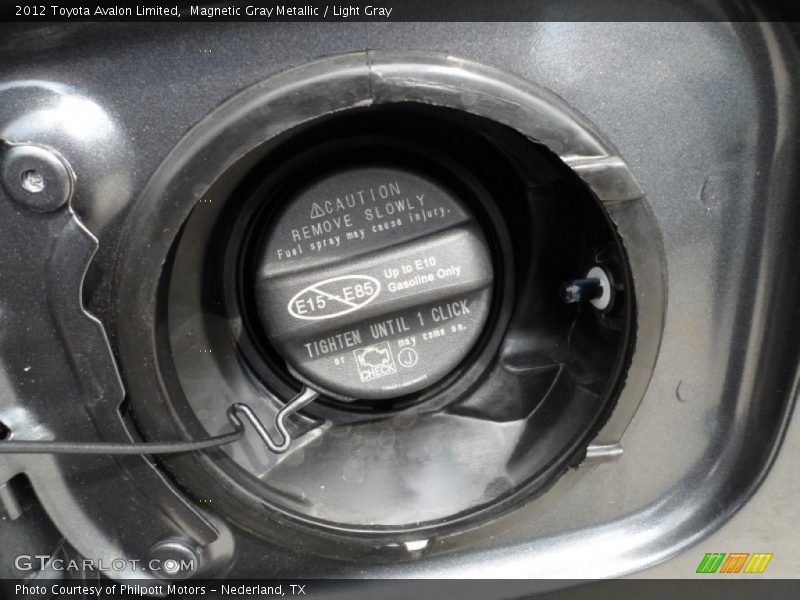Magnetic Gray Metallic / Light Gray 2012 Toyota Avalon Limited