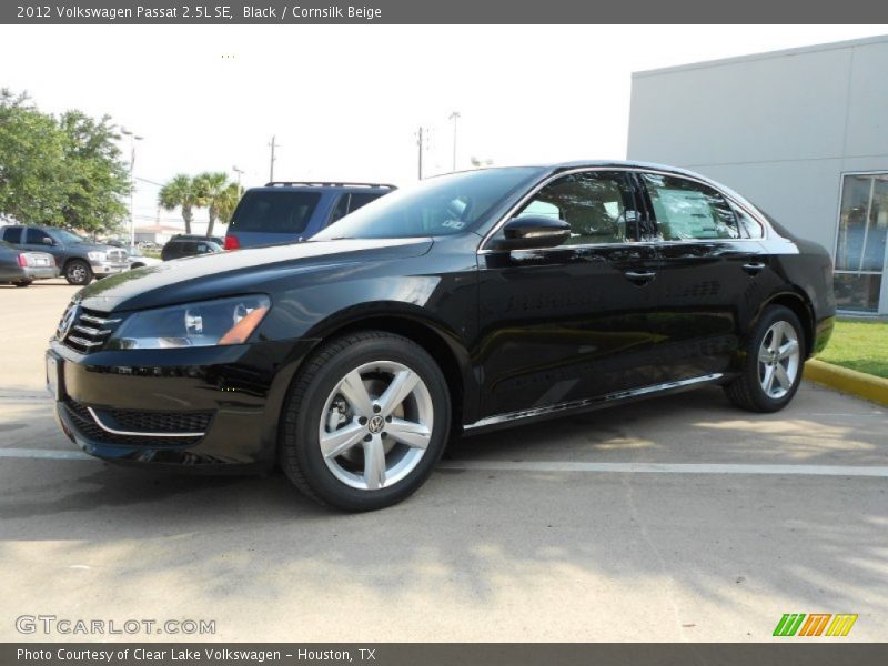 Black / Cornsilk Beige 2012 Volkswagen Passat 2.5L SE