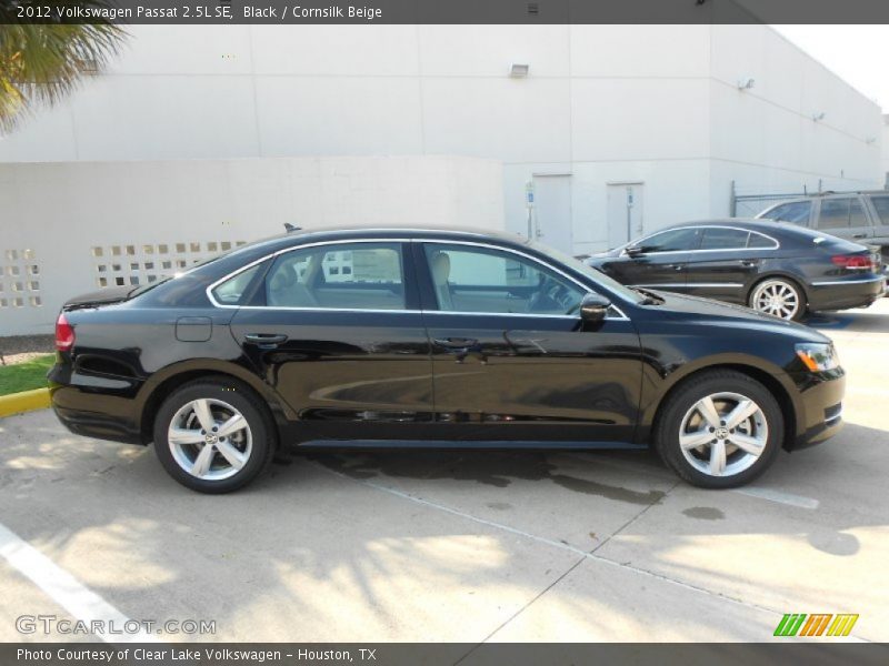Black / Cornsilk Beige 2012 Volkswagen Passat 2.5L SE