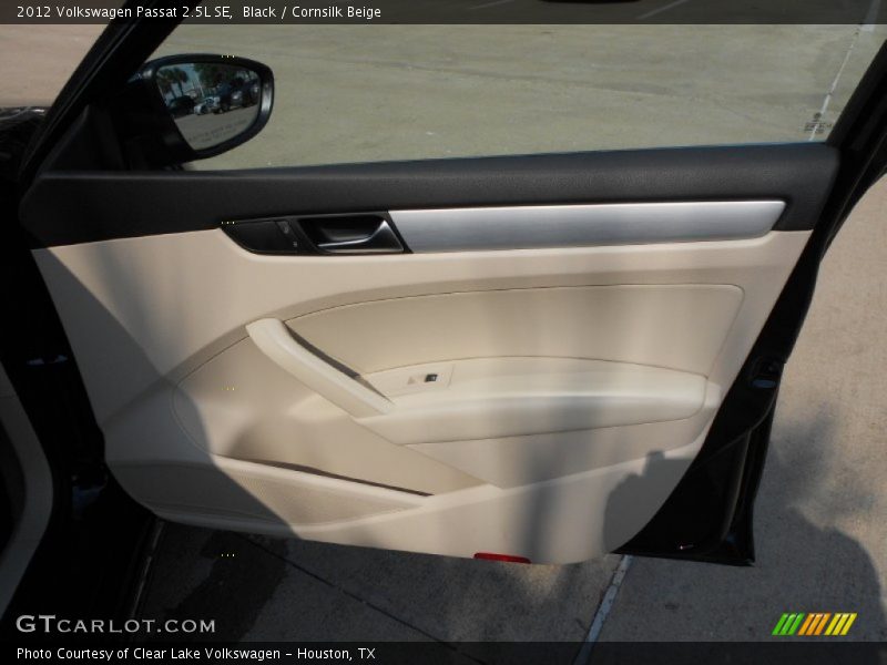 Black / Cornsilk Beige 2012 Volkswagen Passat 2.5L SE