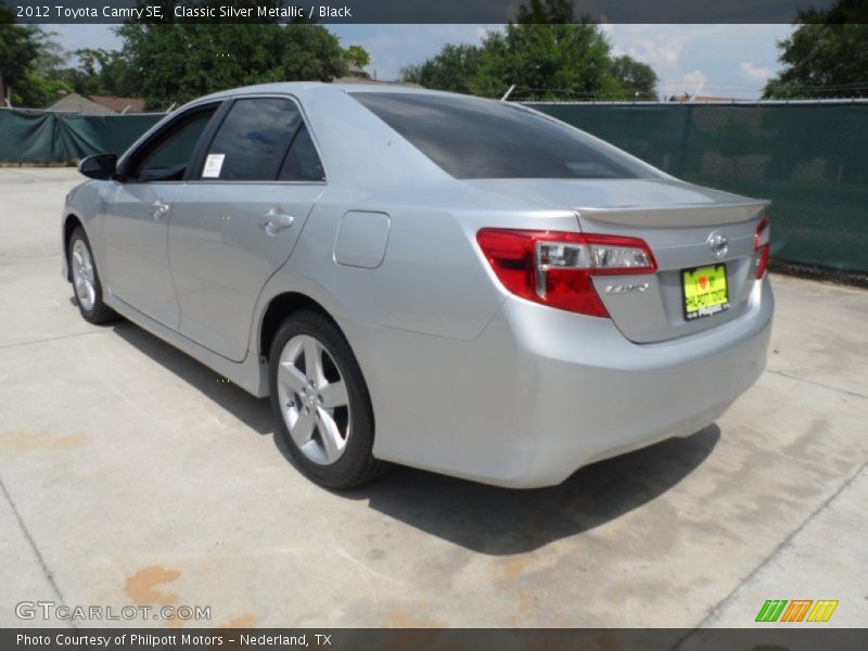 Classic Silver Metallic / Black 2012 Toyota Camry SE