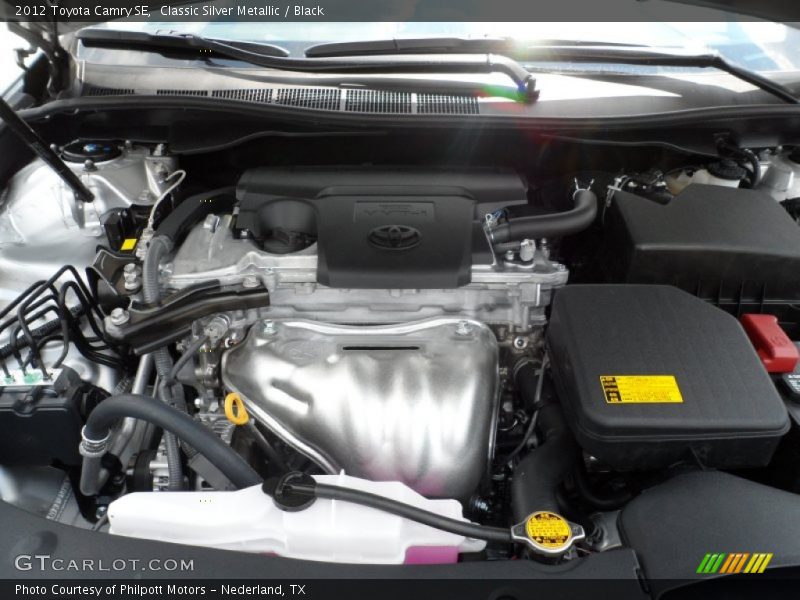 Classic Silver Metallic / Black 2012 Toyota Camry SE
