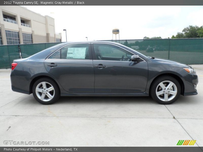 Magnetic Gray Metallic / Black 2012 Toyota Camry SE