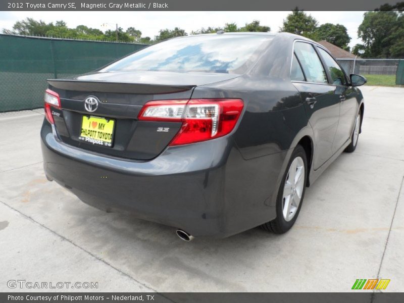 Magnetic Gray Metallic / Black 2012 Toyota Camry SE