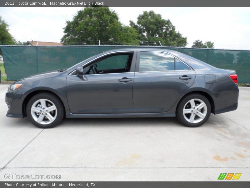 Magnetic Gray Metallic / Black 2012 Toyota Camry SE