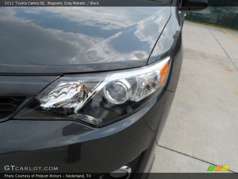Magnetic Gray Metallic / Black 2012 Toyota Camry SE