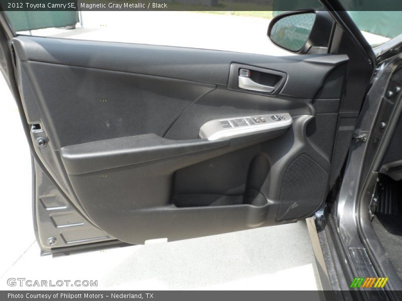 Magnetic Gray Metallic / Black 2012 Toyota Camry SE