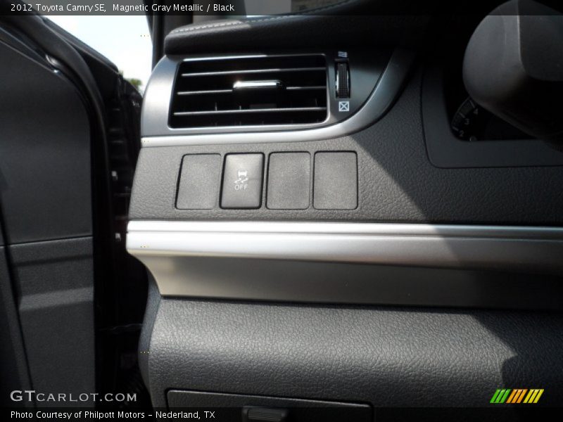 Magnetic Gray Metallic / Black 2012 Toyota Camry SE