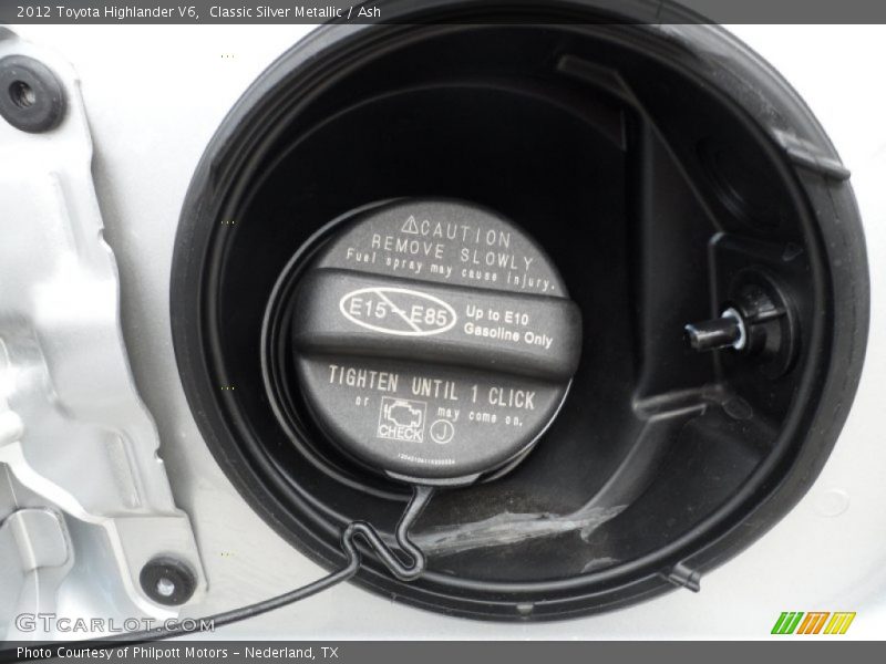 Classic Silver Metallic / Ash 2012 Toyota Highlander V6